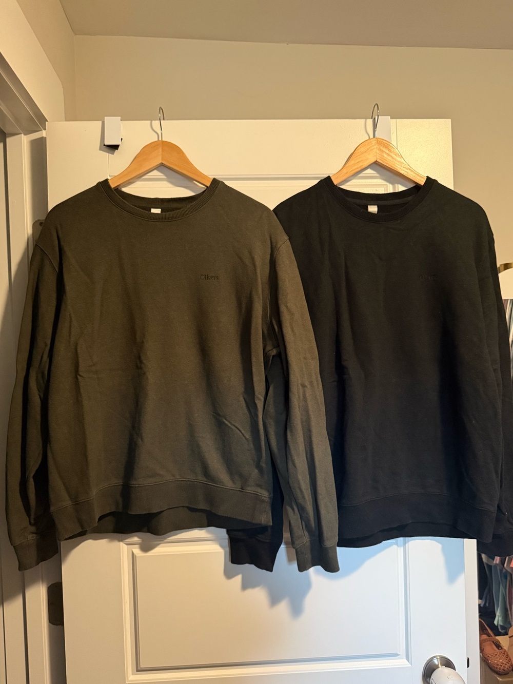 Olivers Crewneck Sweatshirts - Bundle of 2
